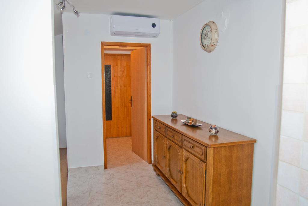 Apartman Harmony Apartment Пула Екстериор снимка